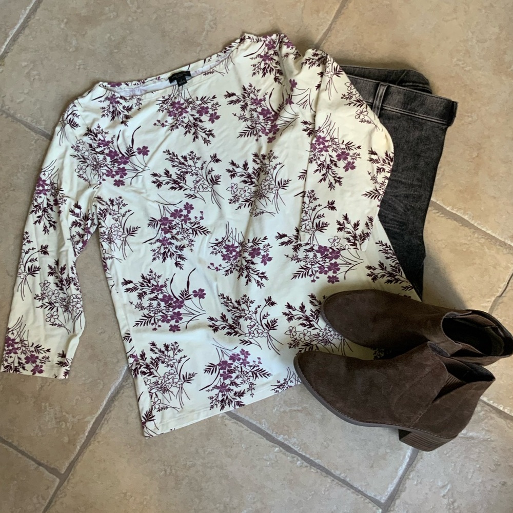 NWOT Ann Taylor Factory 3/4 Sleeve Cream Floral Top Sz Medium